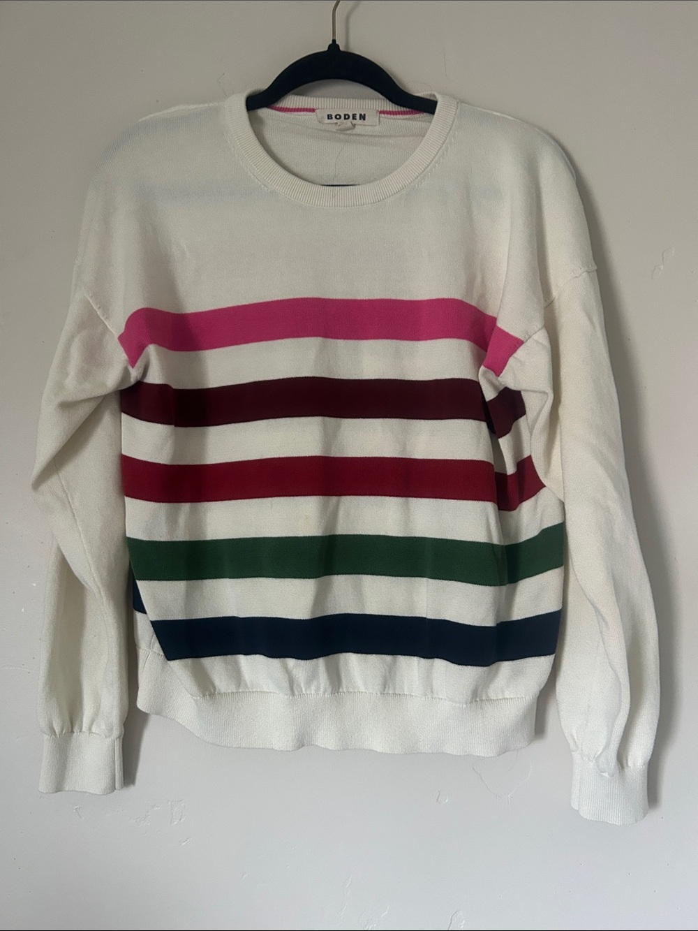 Boden Off White Crewneck Sweater Pink Burgundy Red Green & Navy Stripe Sz Medium